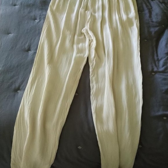 Breezy Summer Top and Pants - Picture 4 of 4